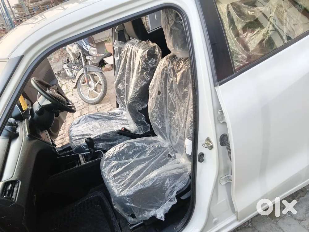 Maruti Suzuki Swift Vxi 2023 Manual