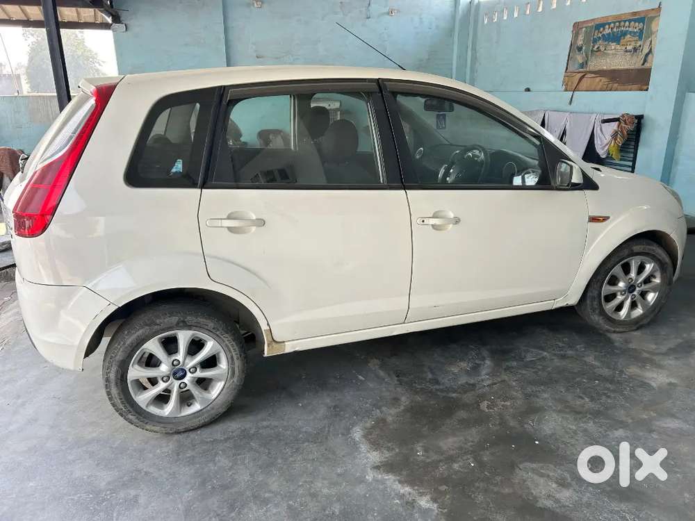 Ford Figo 2010 Diesel Well Maintained