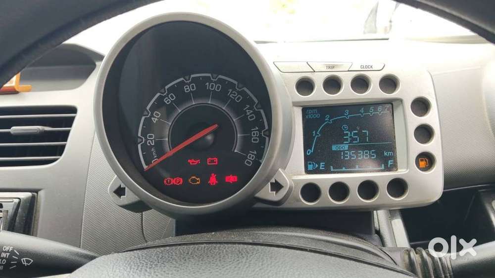 Chevrolet Beat, 2014, Petrol