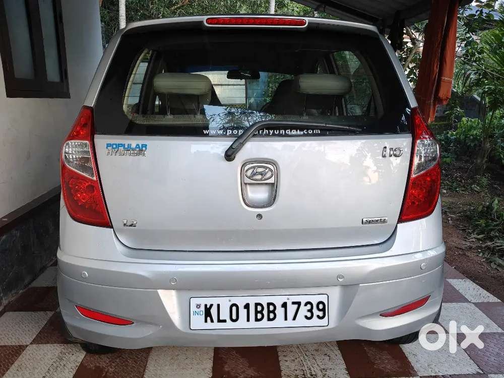 Hyundai I10 Sportz 2011 Model