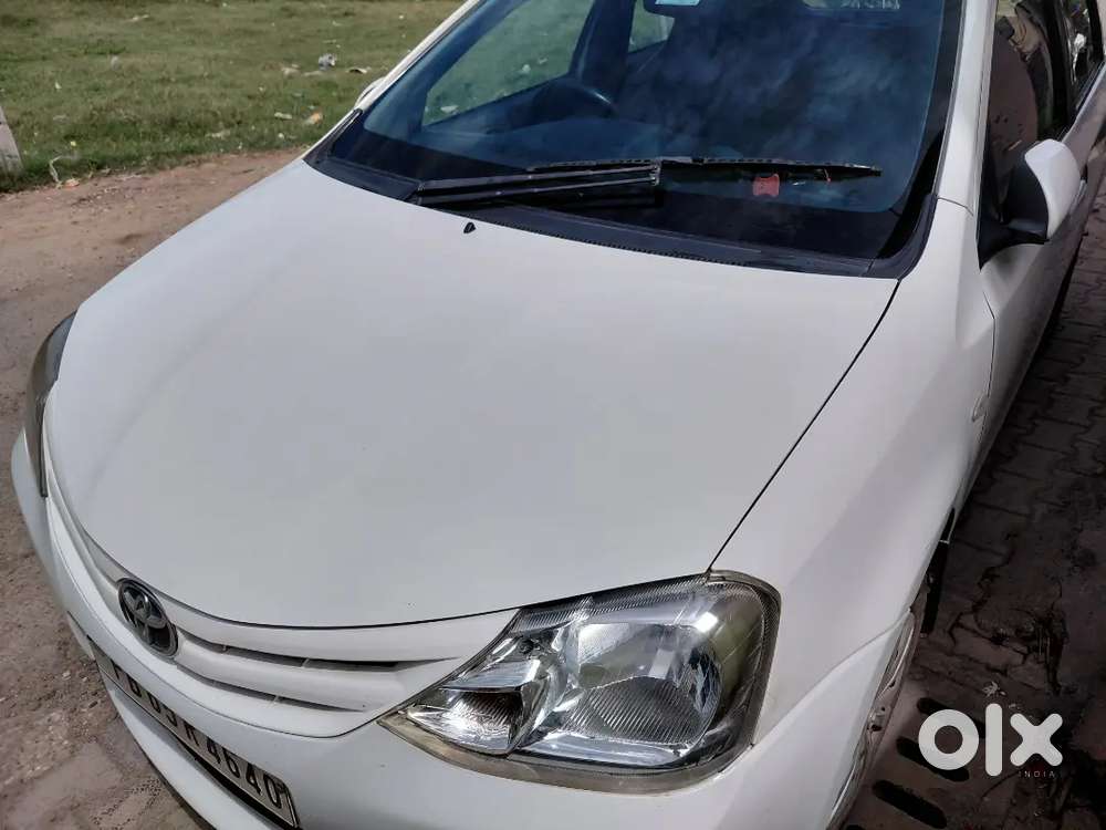 Toyota Etios Liva 2012 Diesel 67000 Km Driven