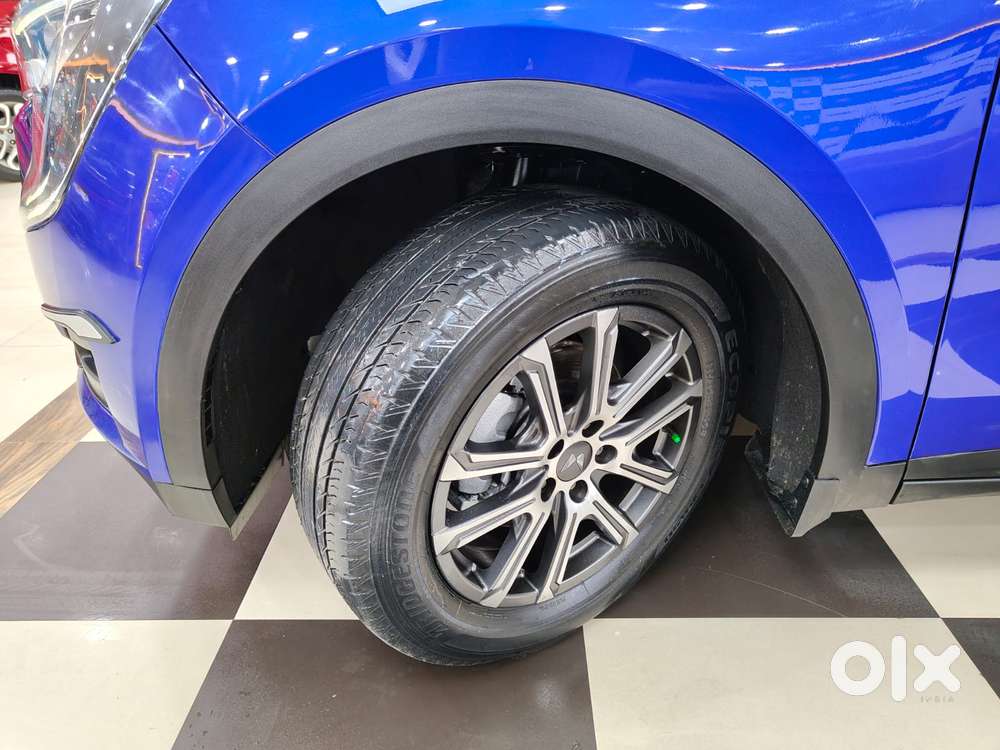 Mahindra Xuv700 2.2 Ax 7 Diesel At Luxury Pack Str Awd, 2023, Diesel