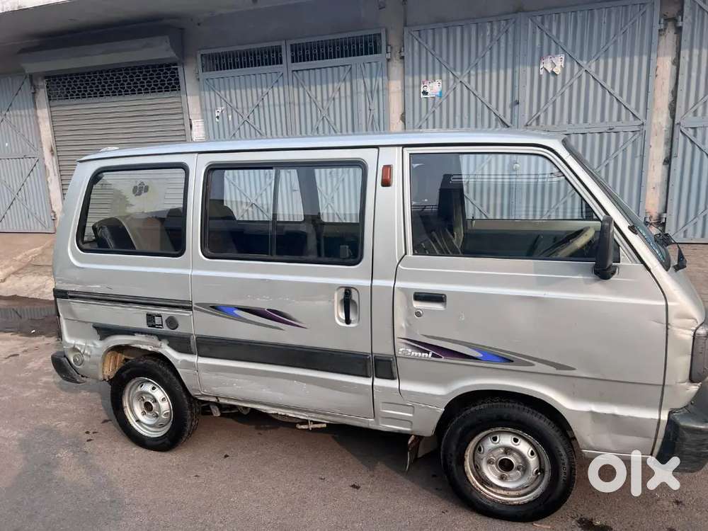 2nd Owner Maruti Omni 2009 Year