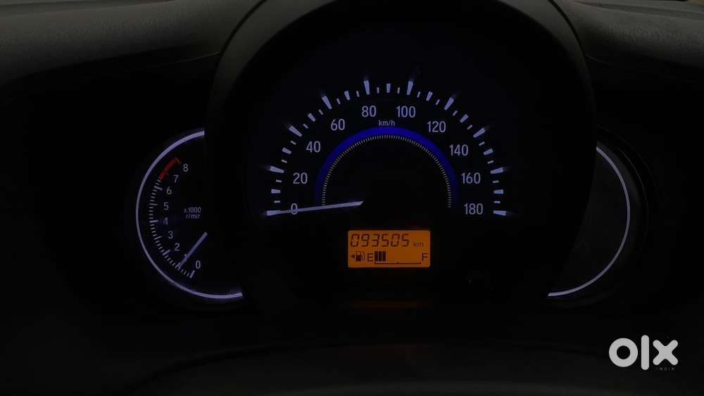 Honda Brio Vx Mt, 2015, Petrol