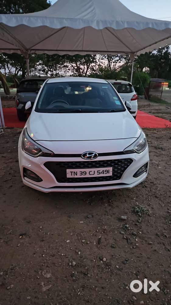Hyundai I20 Petrol Cvt Asta, 2018, Petrol
