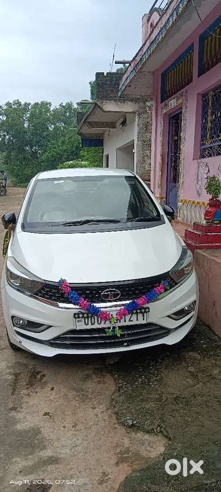 Tata Tigor Petrol Manual 2022 Variant