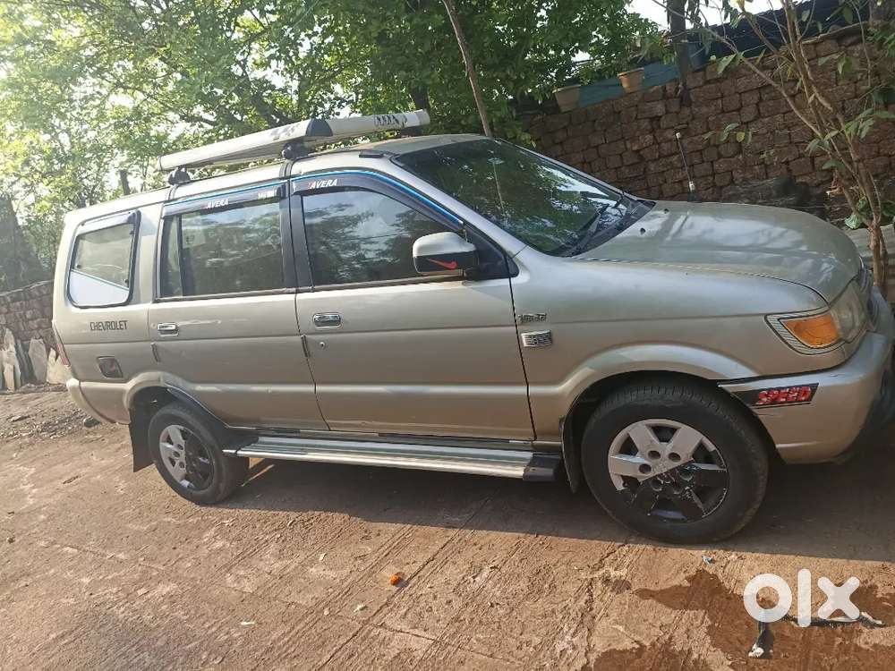 Chevrolet Tavera 2012