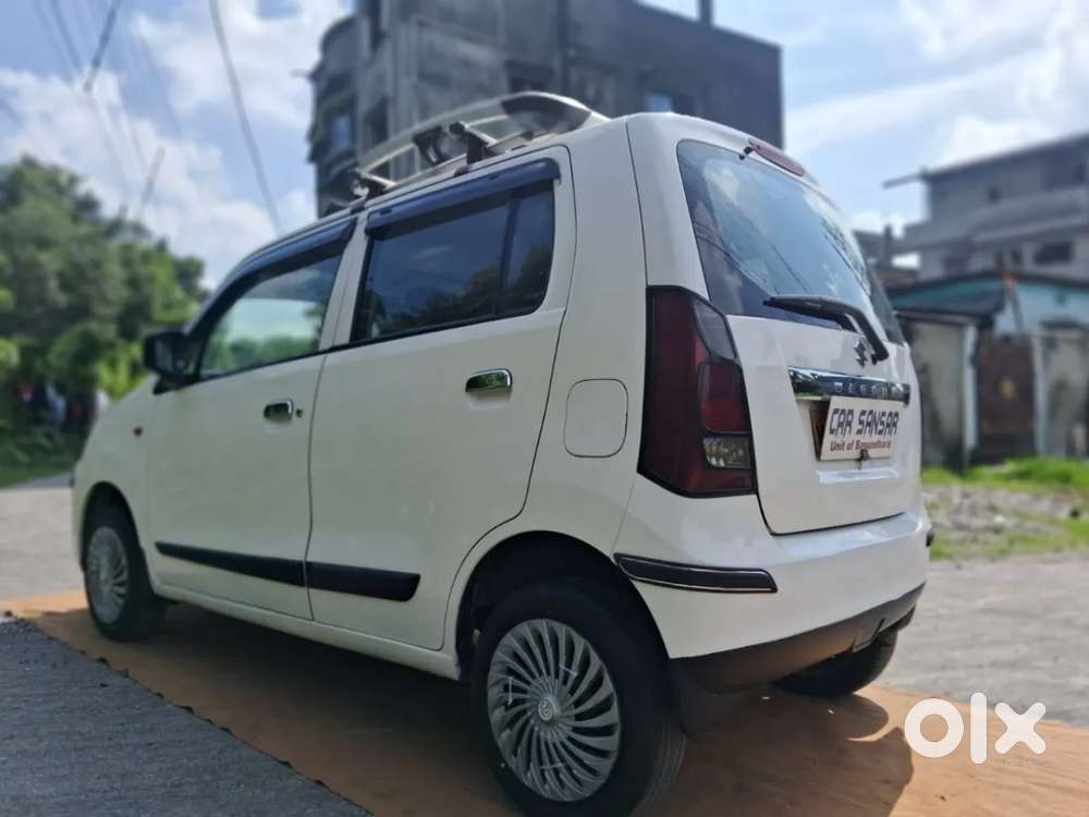 Maruti Suzuki Wagon R Vxi 1.0, 2018, Petrol