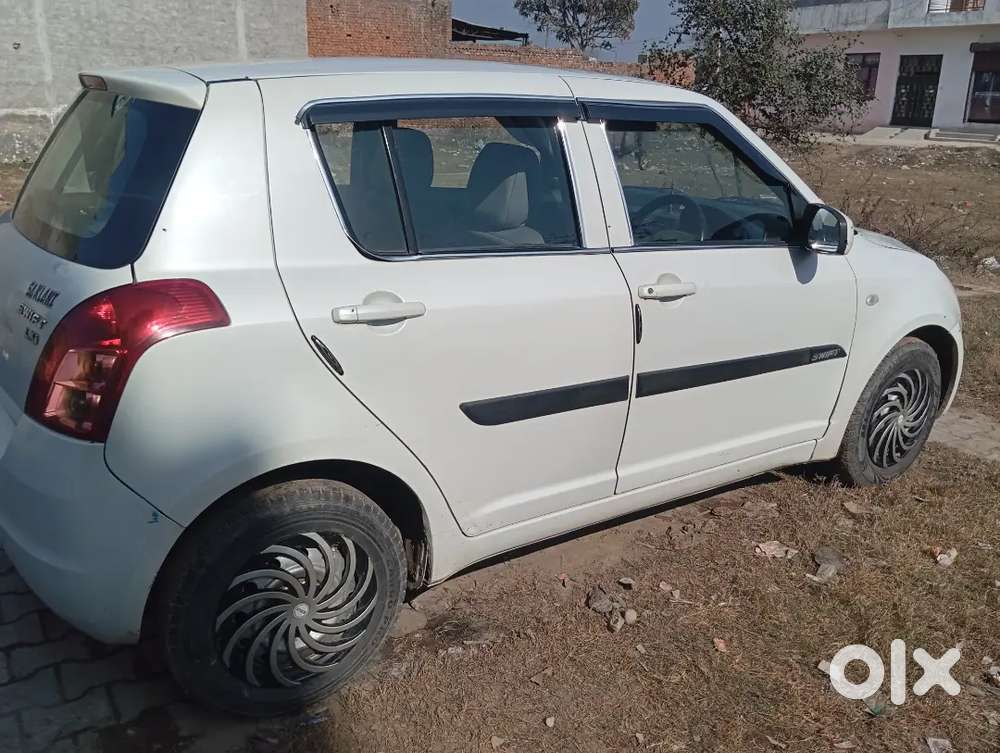 Best Family Car With Showr 99151 ** 773