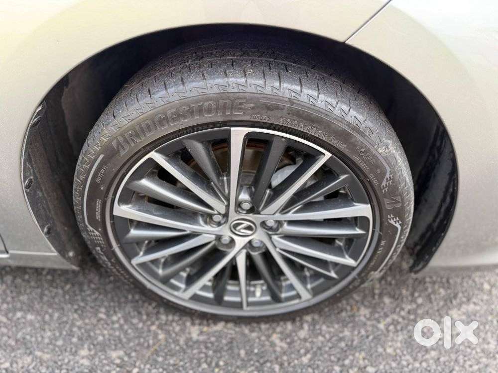 Lexus Es 300h Exquisite, 2023, Petrol