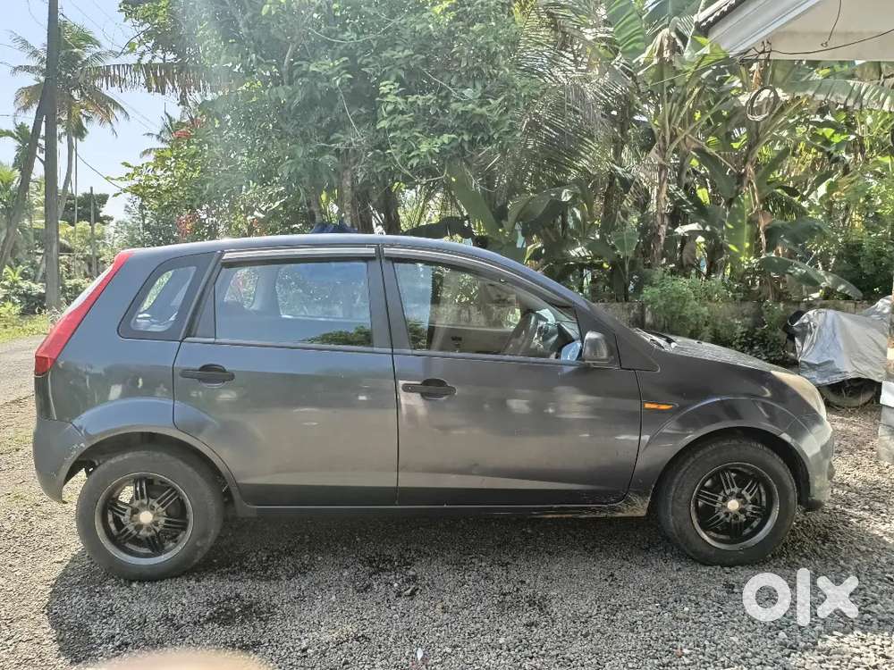 Ford Figo 2012 Diesel Well Maintained Allowy Wheel . New Battery
