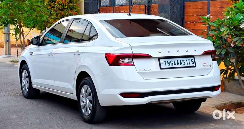 Skoda Slavia 1.0 Active Tsi, 2023, Petrol