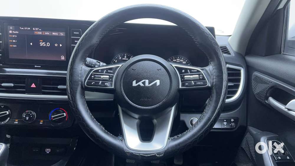 Kia Seltos 1.5 Htk+, 2022, Petrol