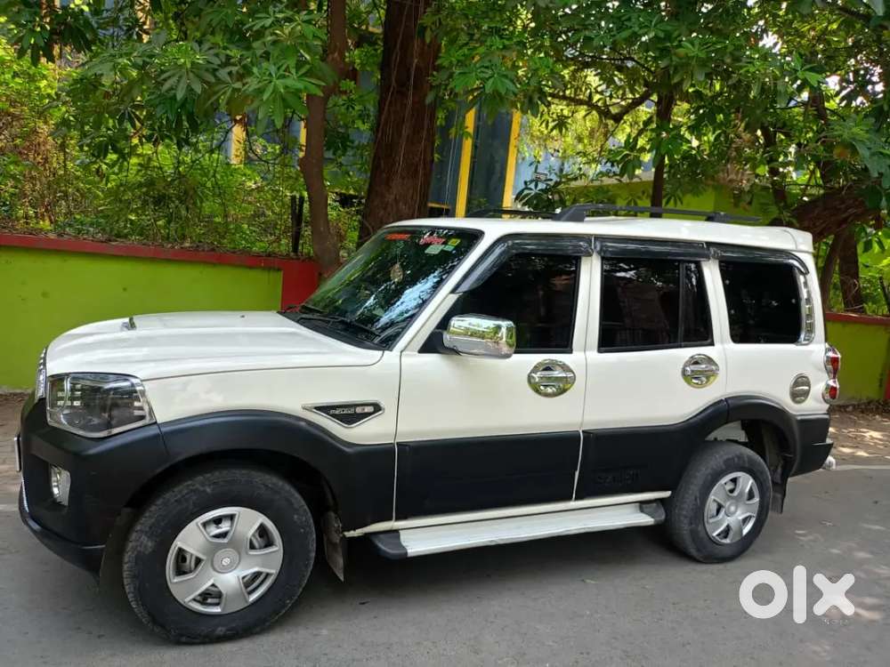 Mahindra Scorpio 2.2 S3 2018