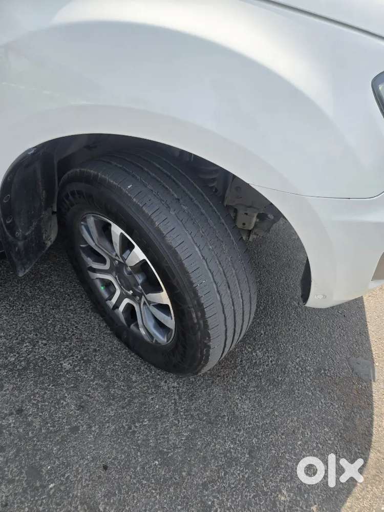 Ford Endeavour 2.2 2019 Titanium