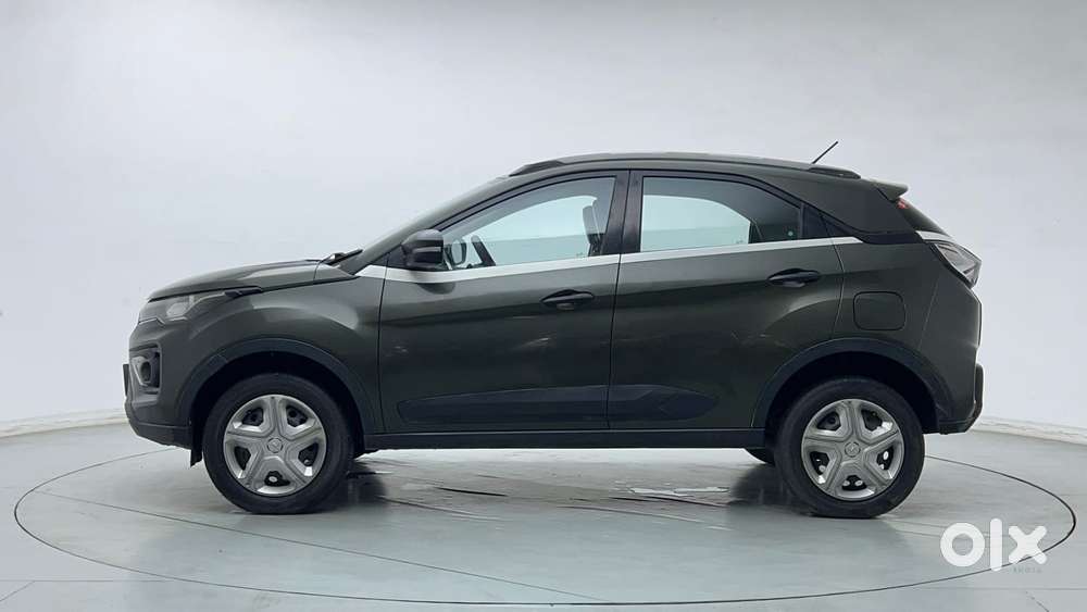 Tata Nexon 1.2 Revotron Xm, 2020, Petrol