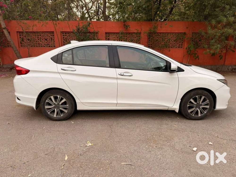 Honda City V Mt Exclusive, 2017, Petrol