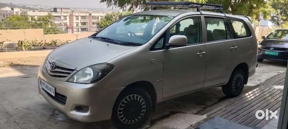 Toyota Innova 2.5 G 2010 Registered Till 2030