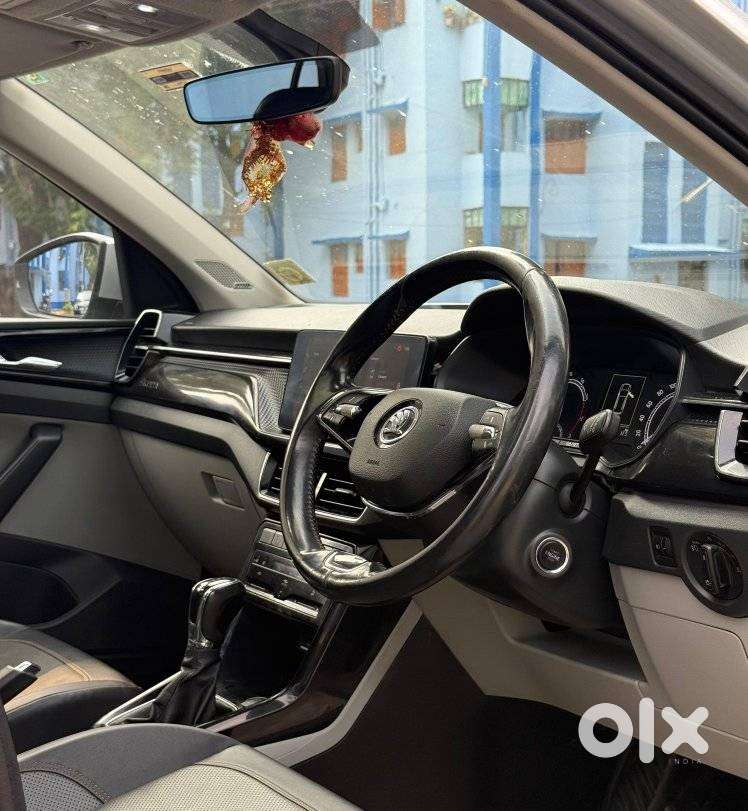 Skoda Kushaq Style 1.0l Tsi At, 2024, Petrol