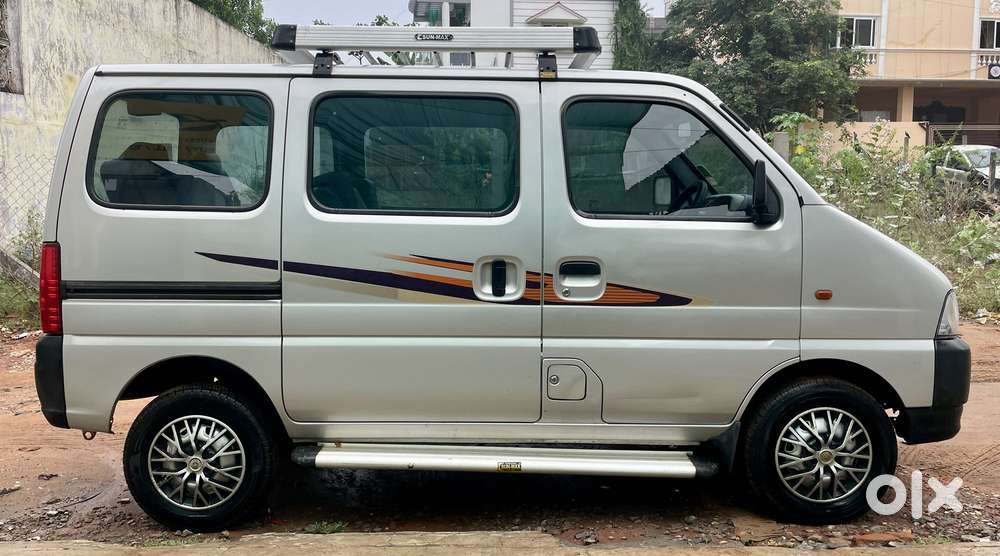 Maruti Suzuki Eeco 5 Seater Ac, 2017, Petrol