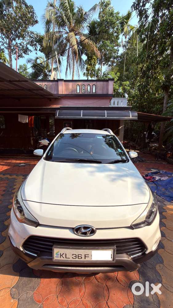 Hyundai I20 Active 2017 Petrol Good Condition