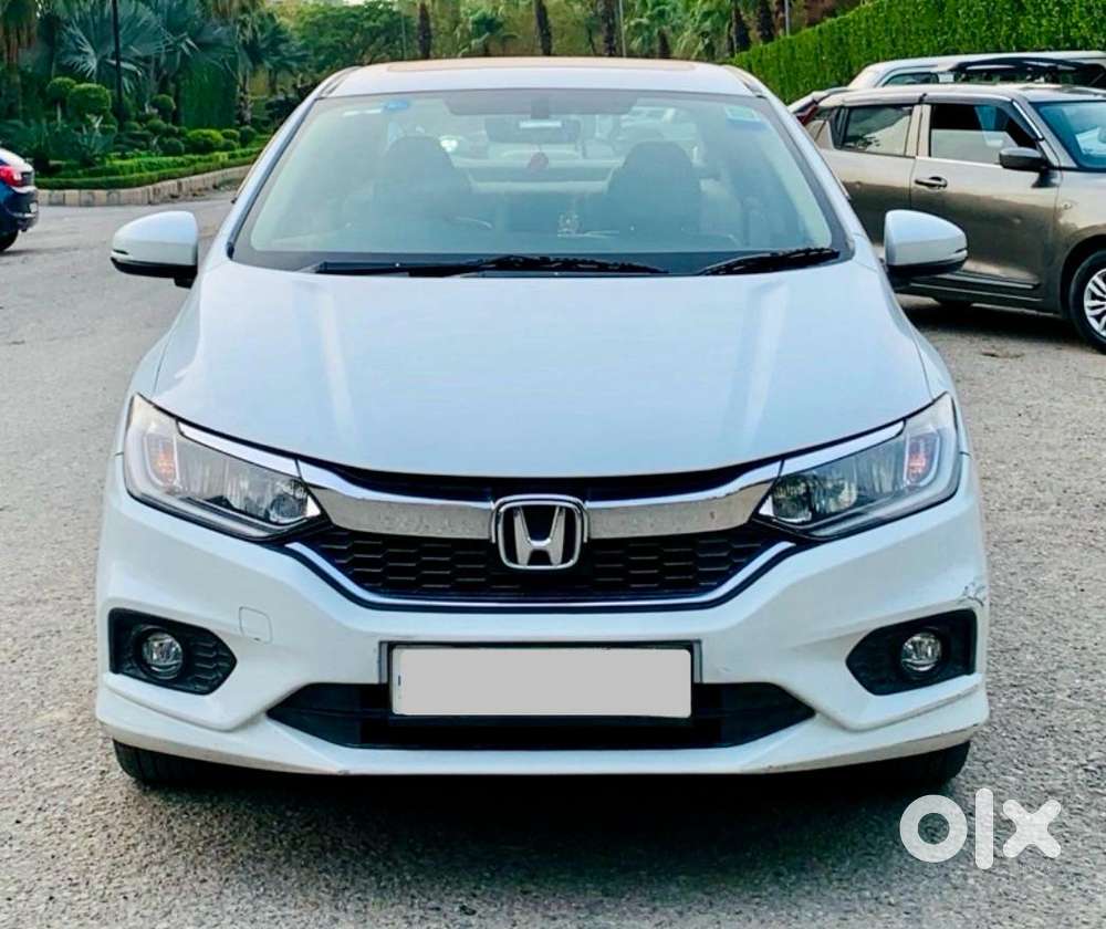 Honda City V Mt Sunroof, 2018, Petrol