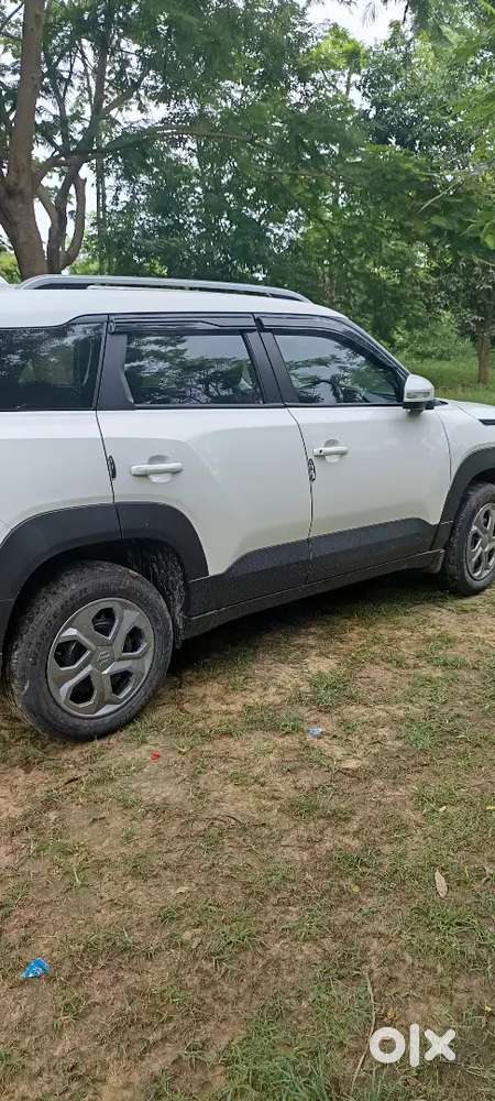 Maruti Suzuki Brezza 2024 Petrol 25000 Km Driven