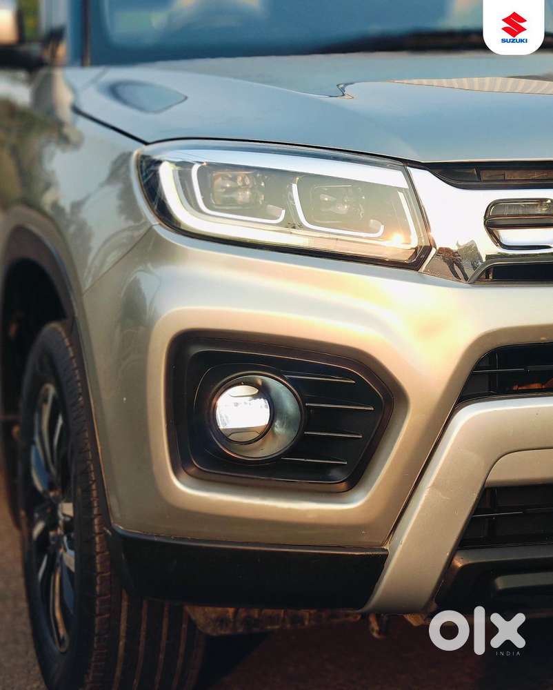 Maruti Suzuki Brezza 1.5 Zxi Smart Hybrid, 2021, Petrol