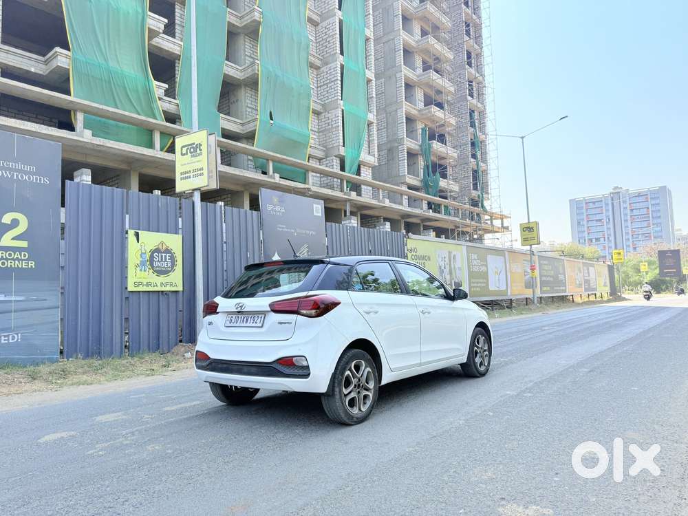 Hyundai I20 Sportz Plus Dual Tone, 2019, Cng & Hybrids