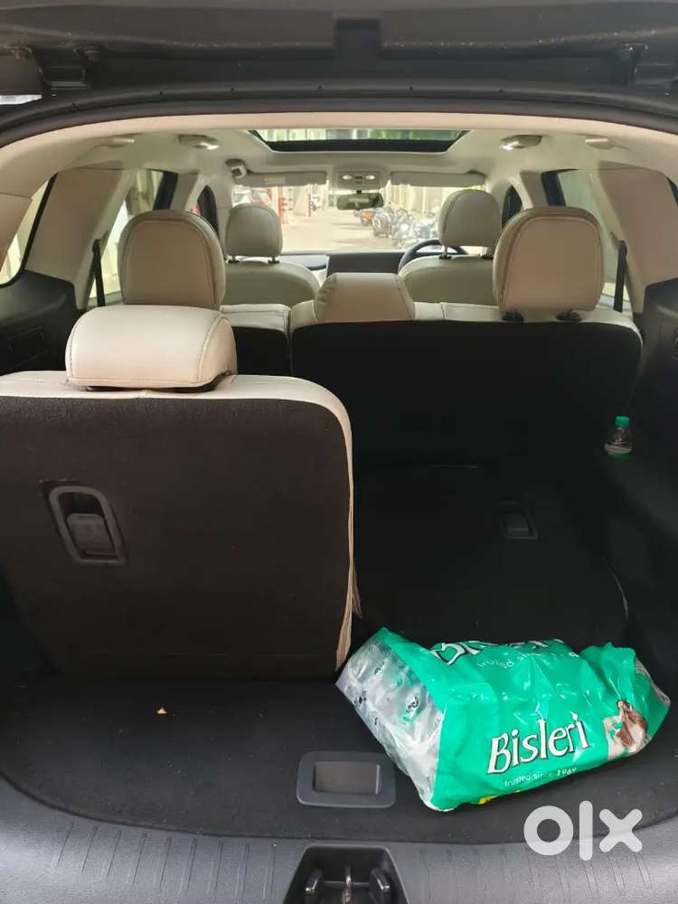 Mahindra Xuv700 2022 Diesel 54000 Km Driven Mh 14 Vip Number.