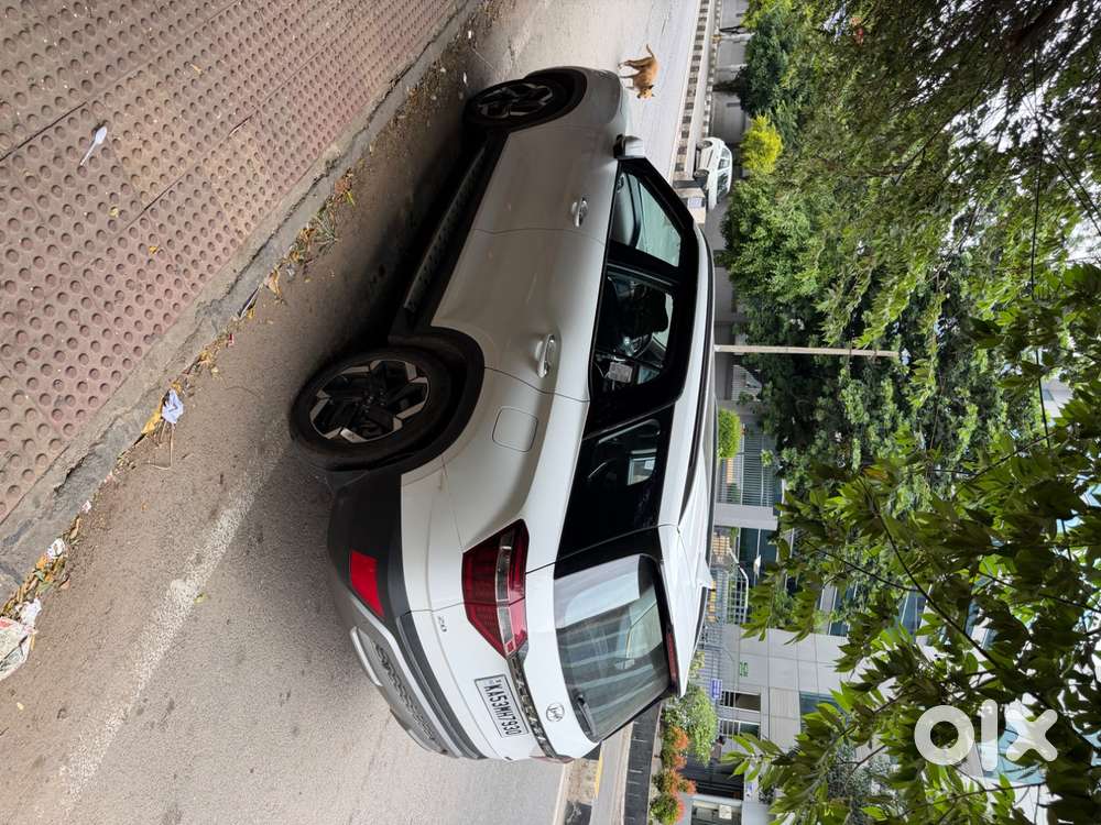 Excellent Condition Automatic Alcazar Single Owner 21000 Km