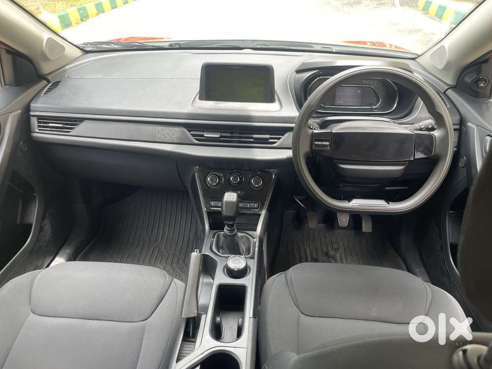 Tata Nexon Smart Plus1.2 Revotron Petrol 5 Mt, 2023, Petrol