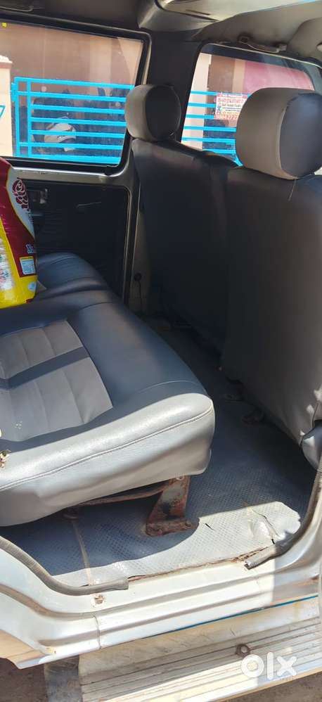 Toyota Qualis Gs 10 Seater, 2004, Diesel