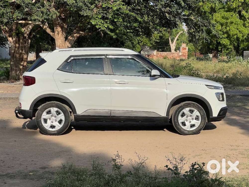 Hyundai Venue S Mt 1.2 Kappa, 2021, Petrol