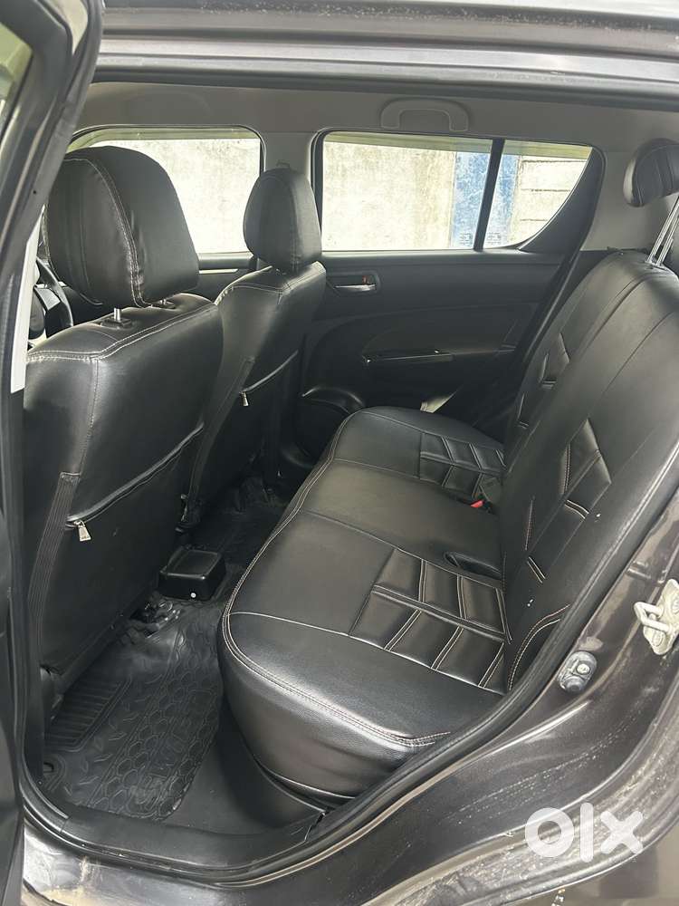 Maruti Suzuki Swift Vvt Zxi, 2016, Petrol