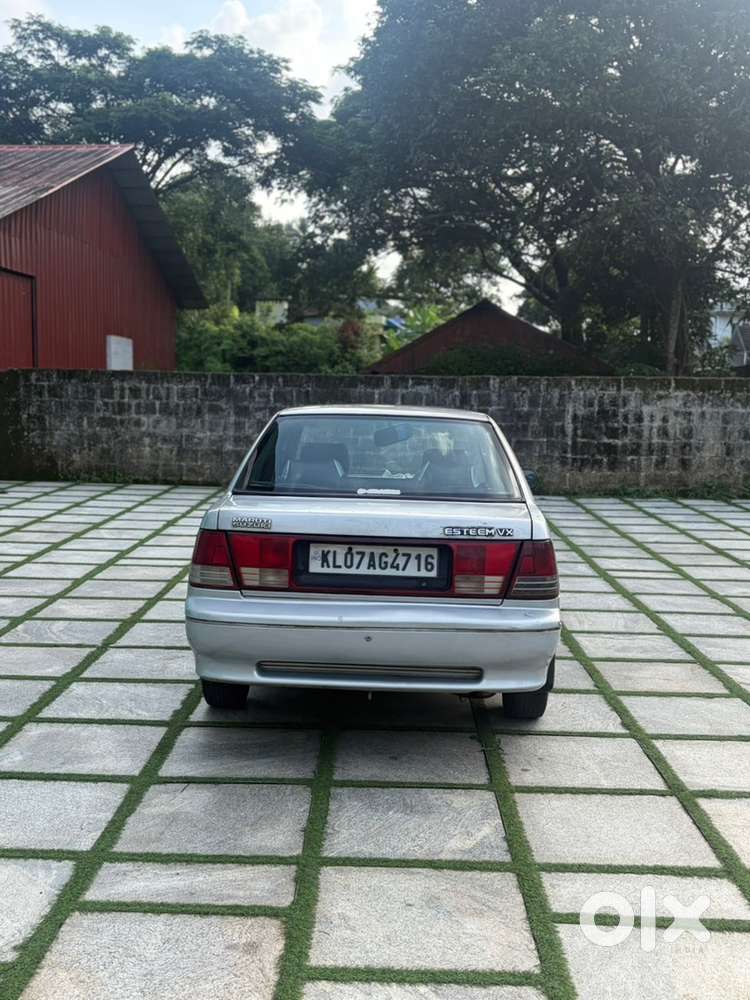 Maruti Suzuki Esteem 2002 Petrol Vx Manual