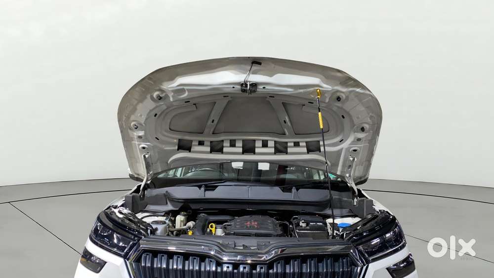 Skoda Kushaq 1.0 Tsi Style At, 2021, Petrol