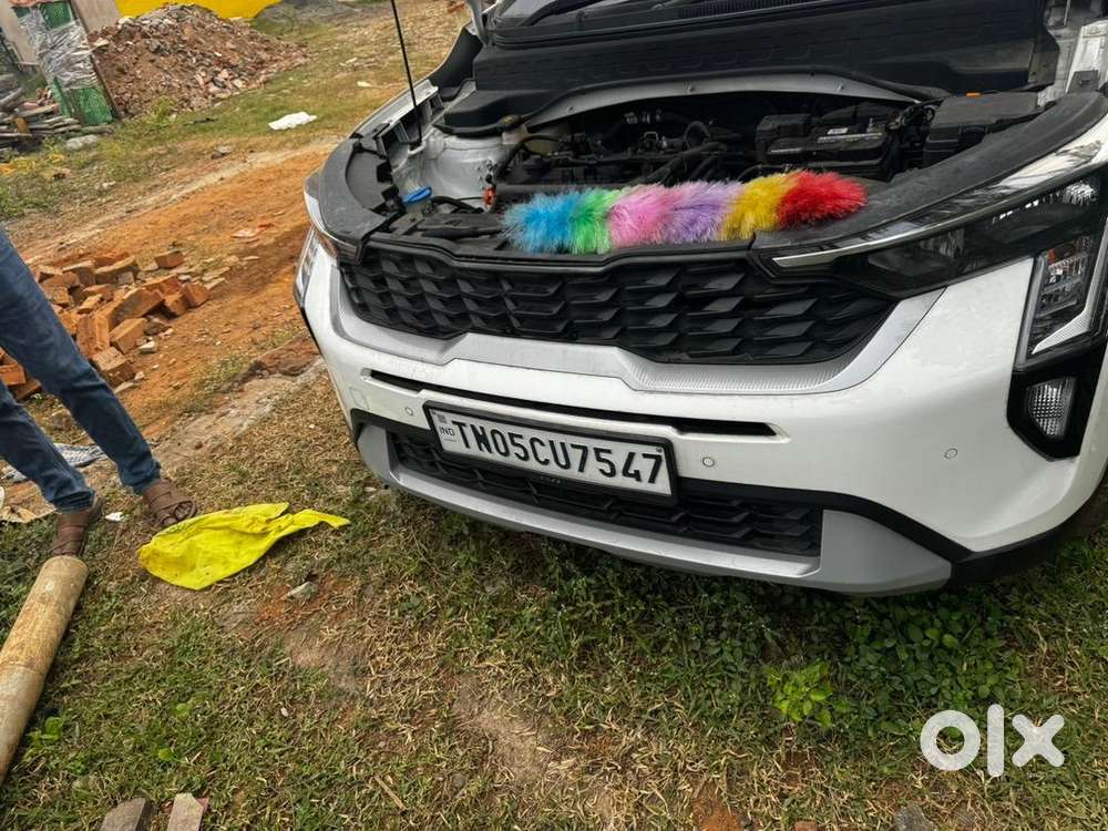 Kia Sonet 2024 Petrol 6000 Km Driven