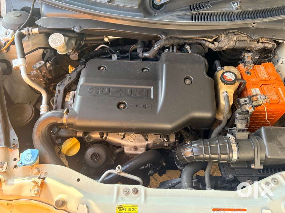 Maruti Suzuki Swift Dzire 2017 Diesel Well Maintained
