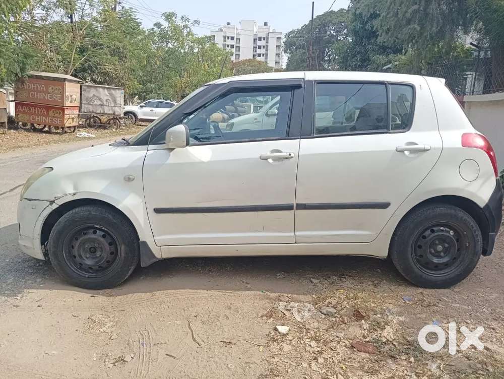 Maruti Suzuki Swift 2010 Petrol Well Maintained