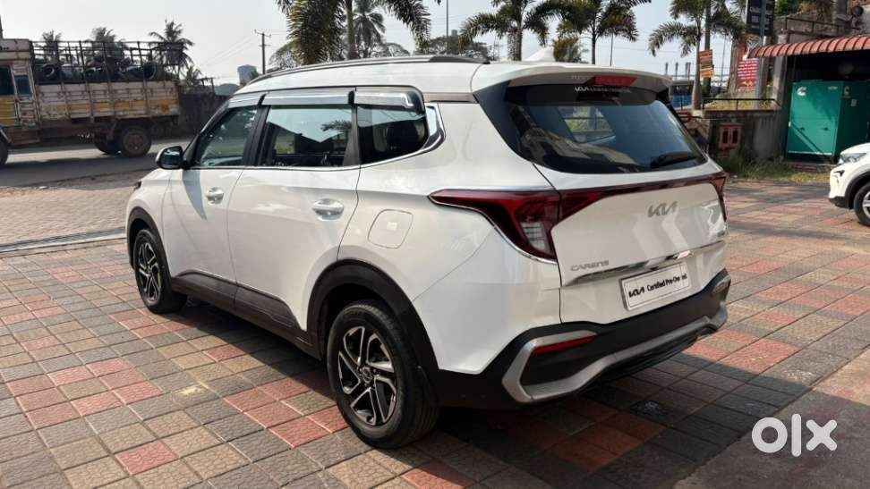 Kia Carens 1.4 Prestige Plus Turbo 7 Str, 2022, Petrol
