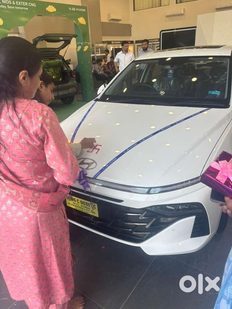 Hyundai Petrol Manual 2025