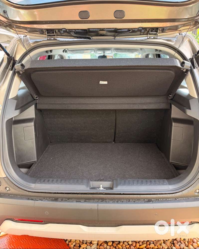 2026 Maruti Suzuki Brezza Zxi