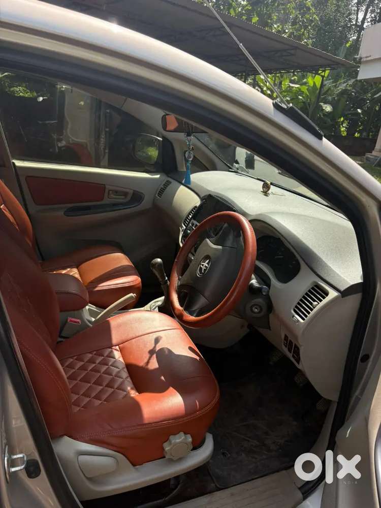 Toyota Innova 2013 Model Good Condition, New Tyres