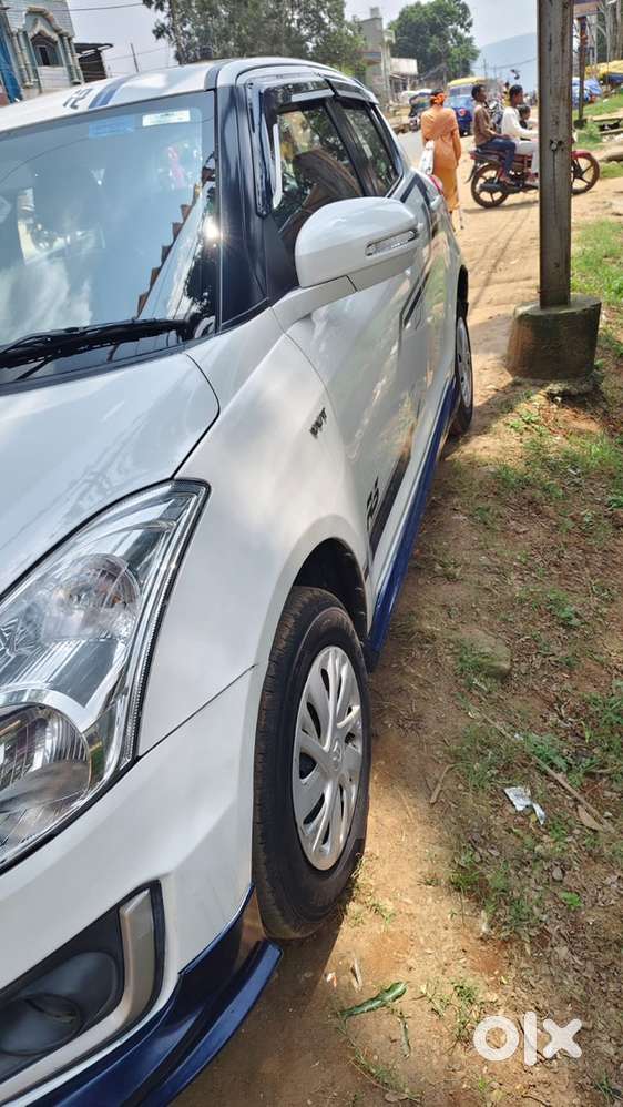 Maruti Suzuki Swift 2015 Petrol 48000 Km Driven