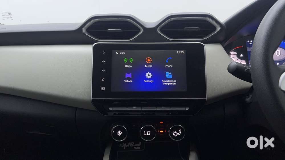 Nissan Magnite 1.0 Xv Turbo Cvt, 2021, Petrol