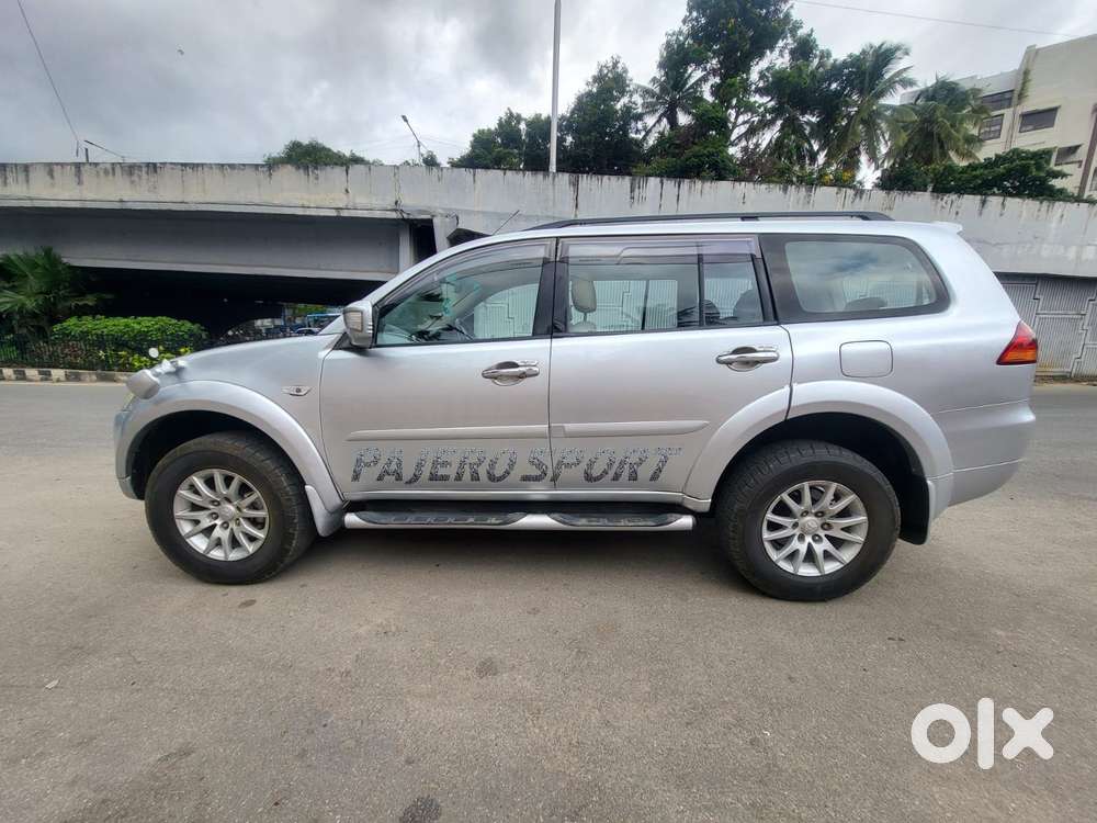 Mitsubishi Pajero Sport 2.5 Manual, 2012, Diesel