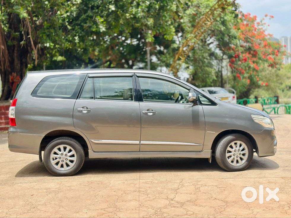 Toyota Innova 2.5 V 7 Str, 2013, Diesel