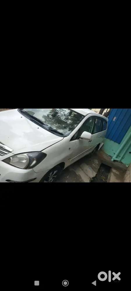 Toyota Innova 2.5 G 2005