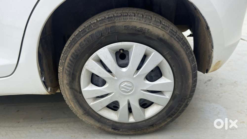 Maruti Suzuki Swift Vvt Vxi, 2014, Petrol